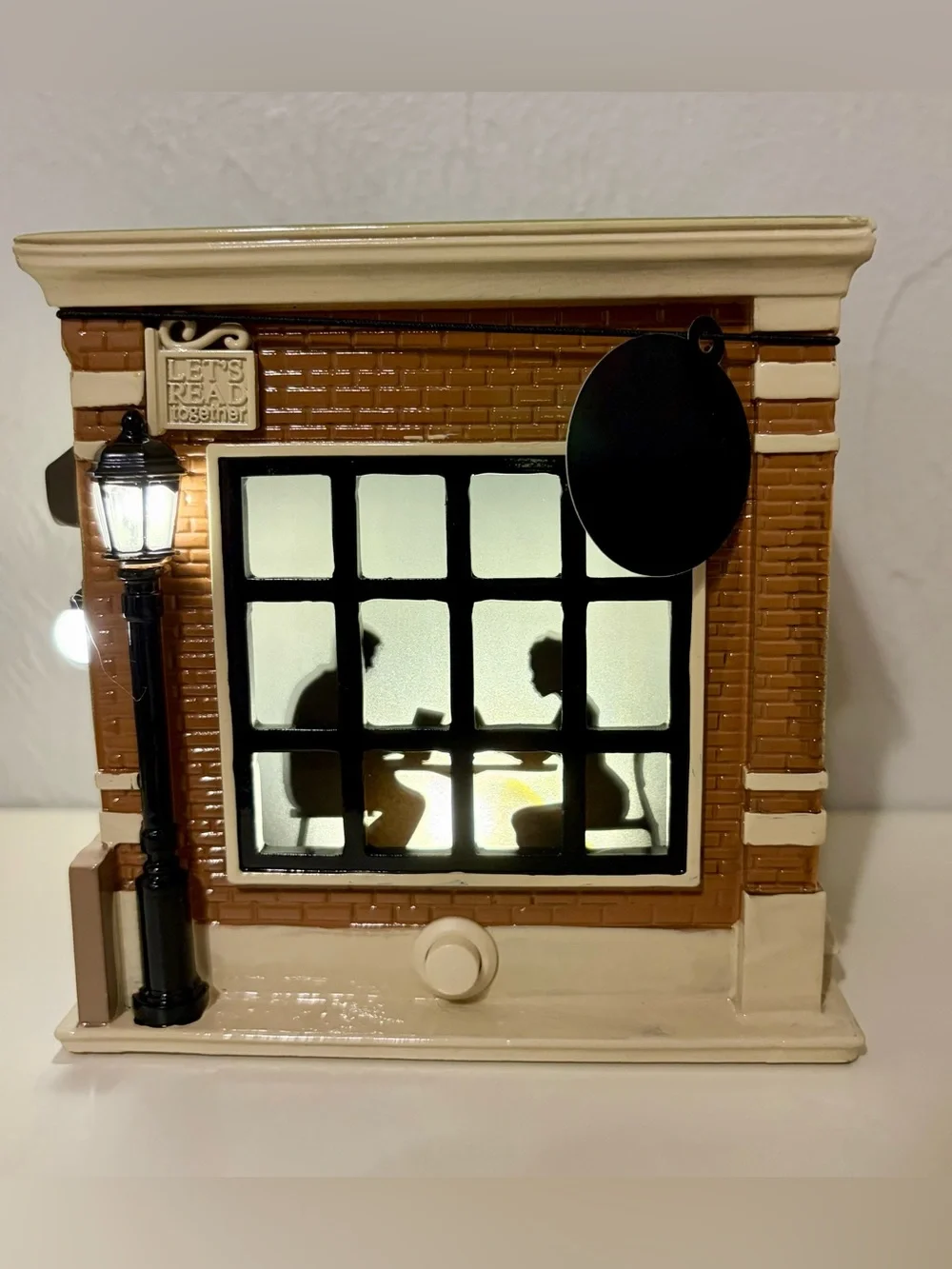 Bath & Body Works Light Up Coffee Shop Bookstore 3-Wick Candle Holder - Picture 8 of 8